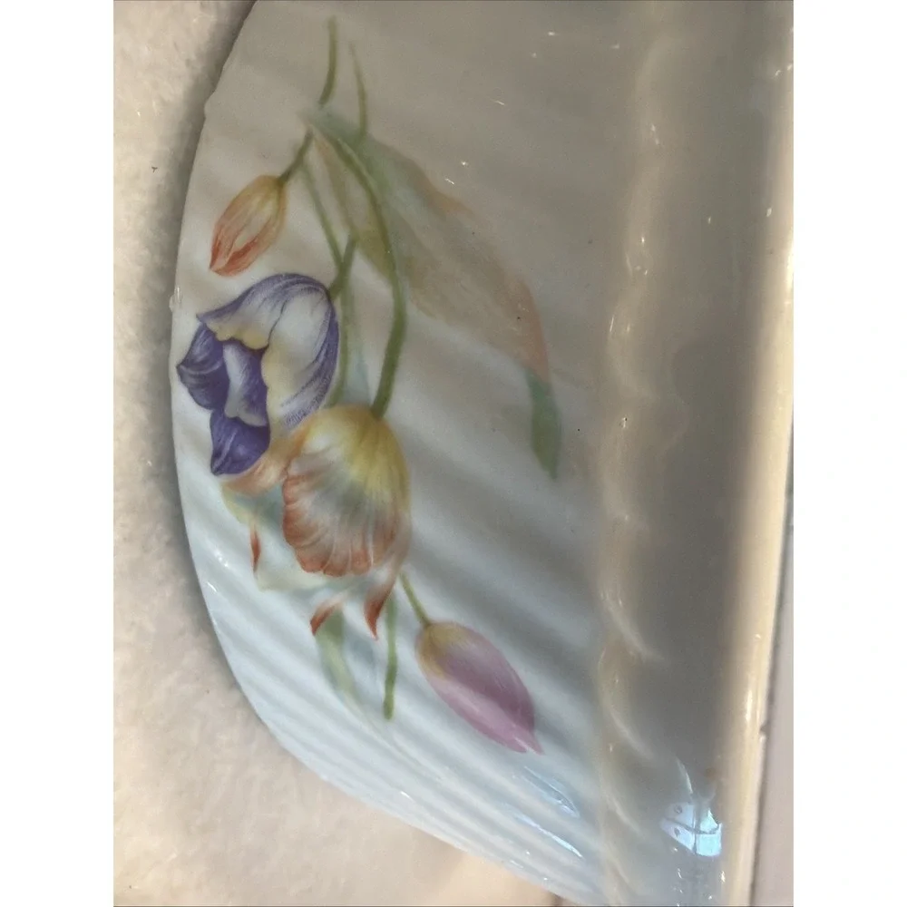 Vintage Hall's Superior Tulips Pattern Souffle Dish O L A 002